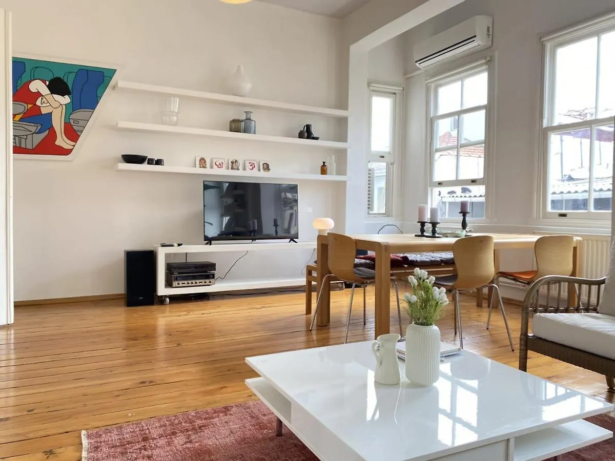Distinguished Flat Near Istiklal Apartment Istanbul