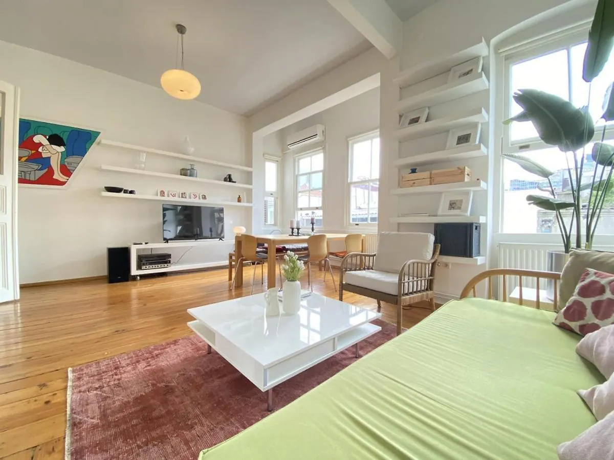 Distinguished Flat Near Istiklal Apartment Istanbul